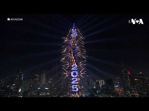 Millions around the world welcome 2025 with fireworks show | VOA News