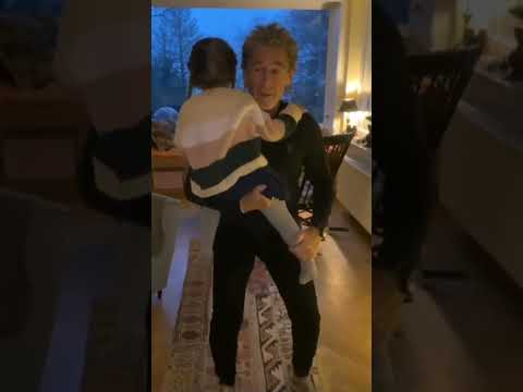 Weihnachtsgruß von Peter Maffay und Tochter Anouk 🎄